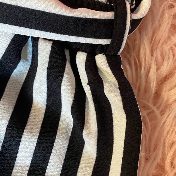 High Waisted Stripes Wide Leg Pants Size: One Size - Picture 5 of 6